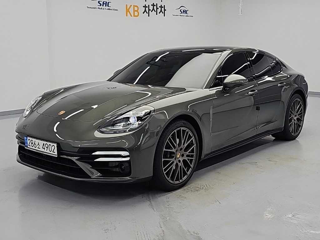 포르쉐 파나메라 2.9 4S 사진