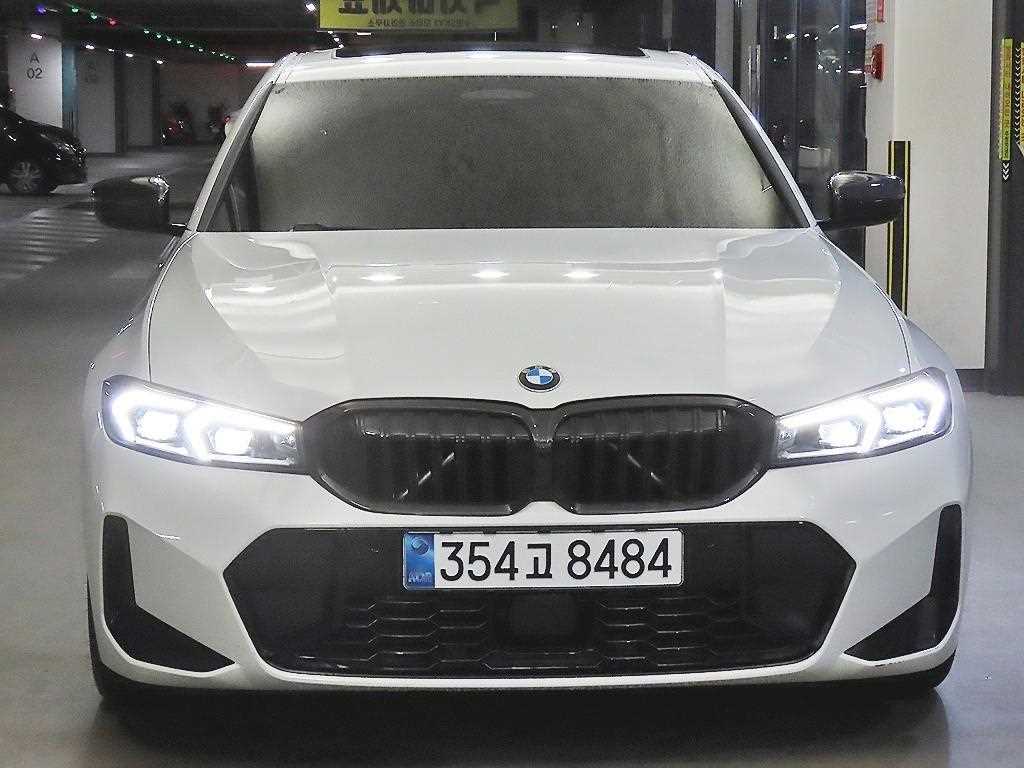 BMW 3시리즈 320i M 스포츠 사진 2/20