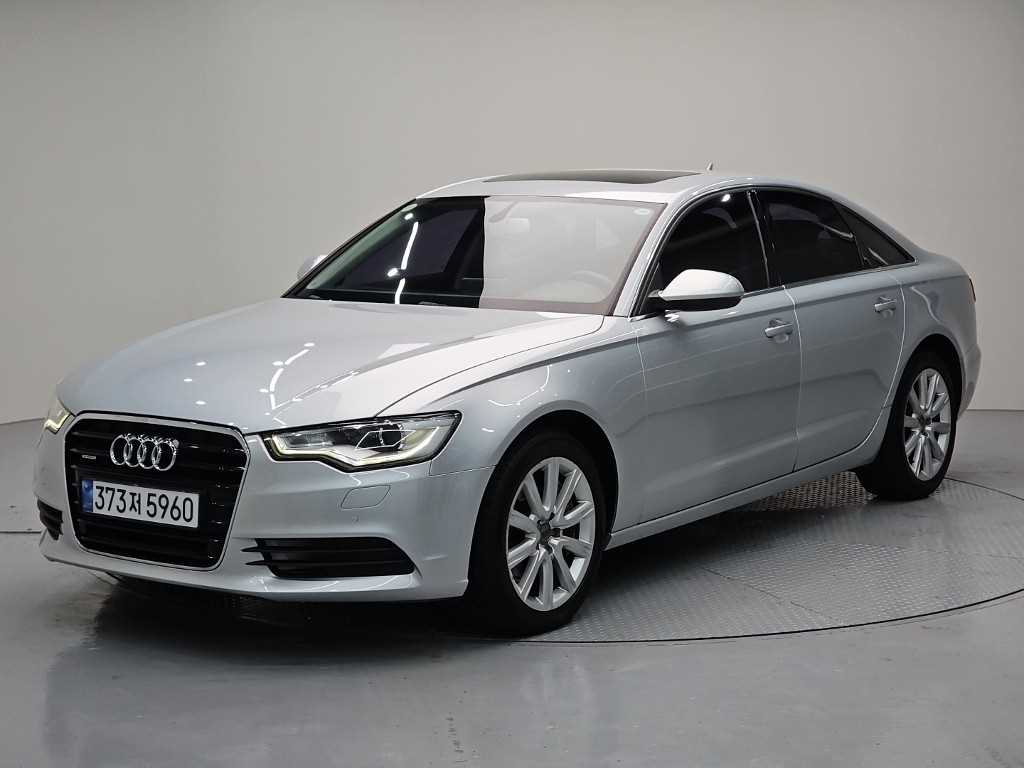 뉴A6 3.0 TFSI 콰트로 2012년식