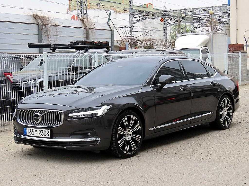 볼보 S90 B6 AWD 얼티메이트 브라이트 사진 2/20