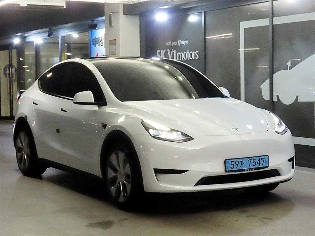 모델 Y RWD 2023년식