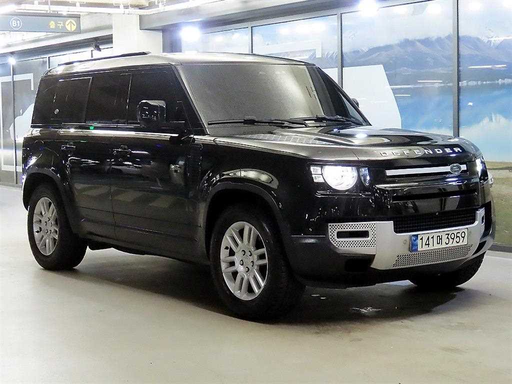 디펜더 (L663) 110 D250 SE 2022년식