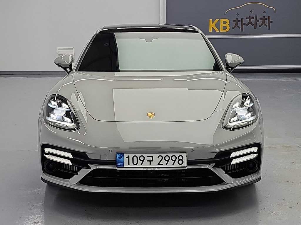 파나메라(971) 2.9 4 E-HEV 플래티넘 에디션 2022년식