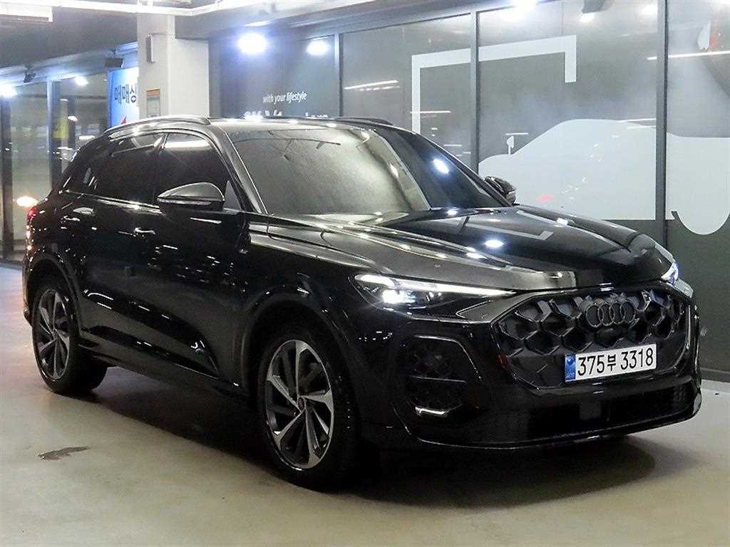 Q5 (80A) 45 TFSI 콰트로 S-라인 2025년식