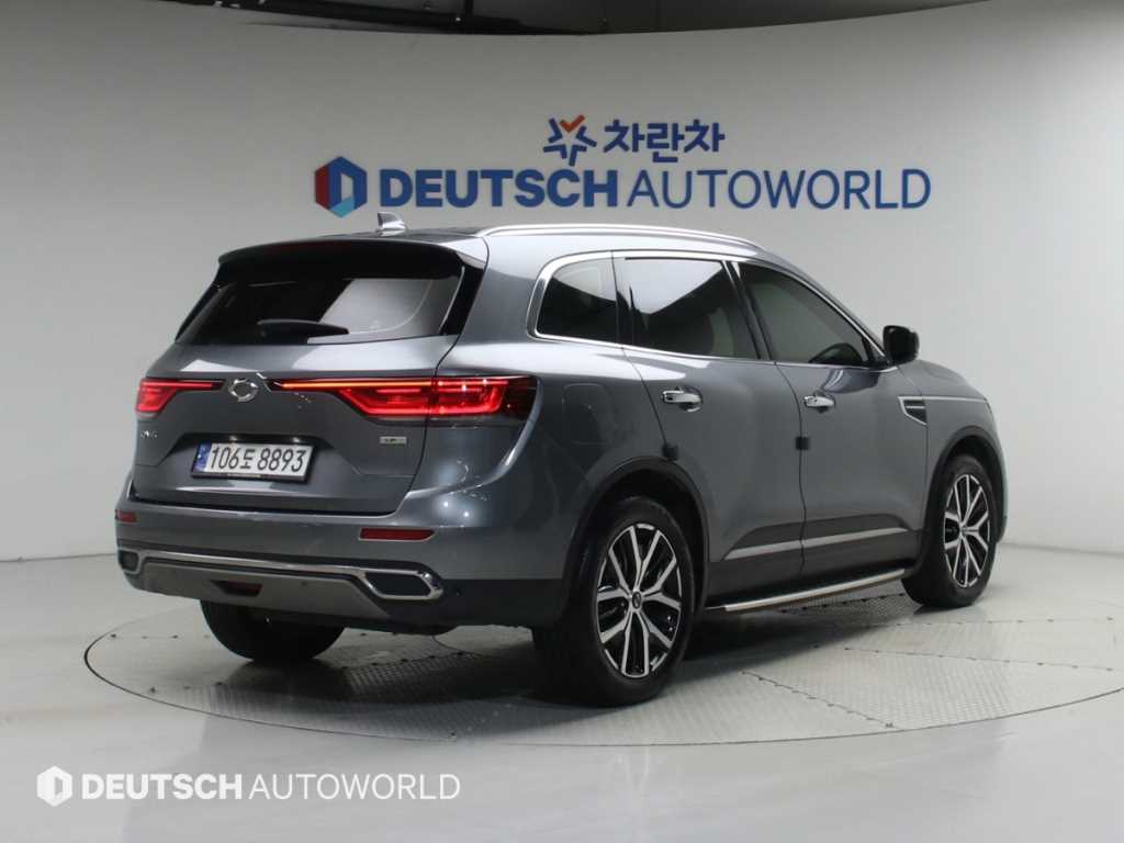 르노코리아 QM6 2.0 LPe RE 시그니처 2WD 사진 2/20
