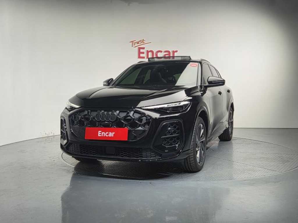 Q5 (80A) 45 TFSI 콰트로 S-라인 2025년식