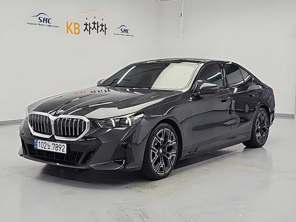 5시리즈 (G60) 530e xDrive M 스포츠 2026년식