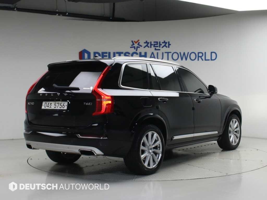 볼보 XC90 2.0 T6 AWD 인스크립션 사진 2/20