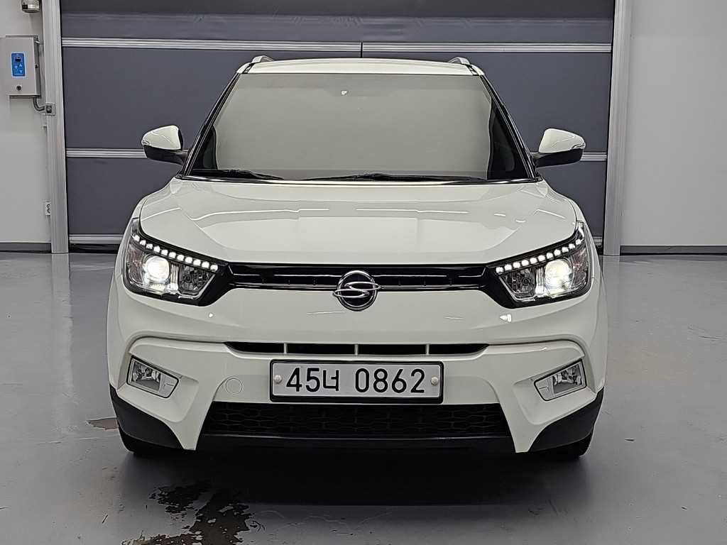 KGM 티볼리 가솔린 2WD 1.6 VX 사진 2/20