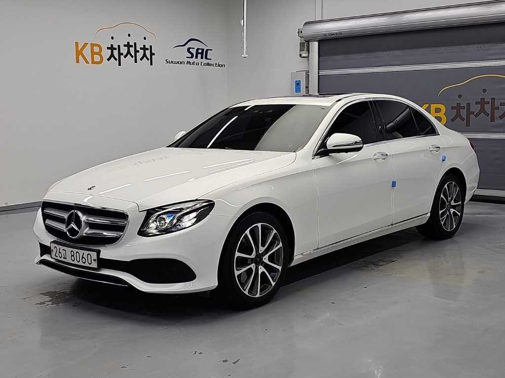 E-클래스 W213 E300 4MATIC 아방가르드 2019년식