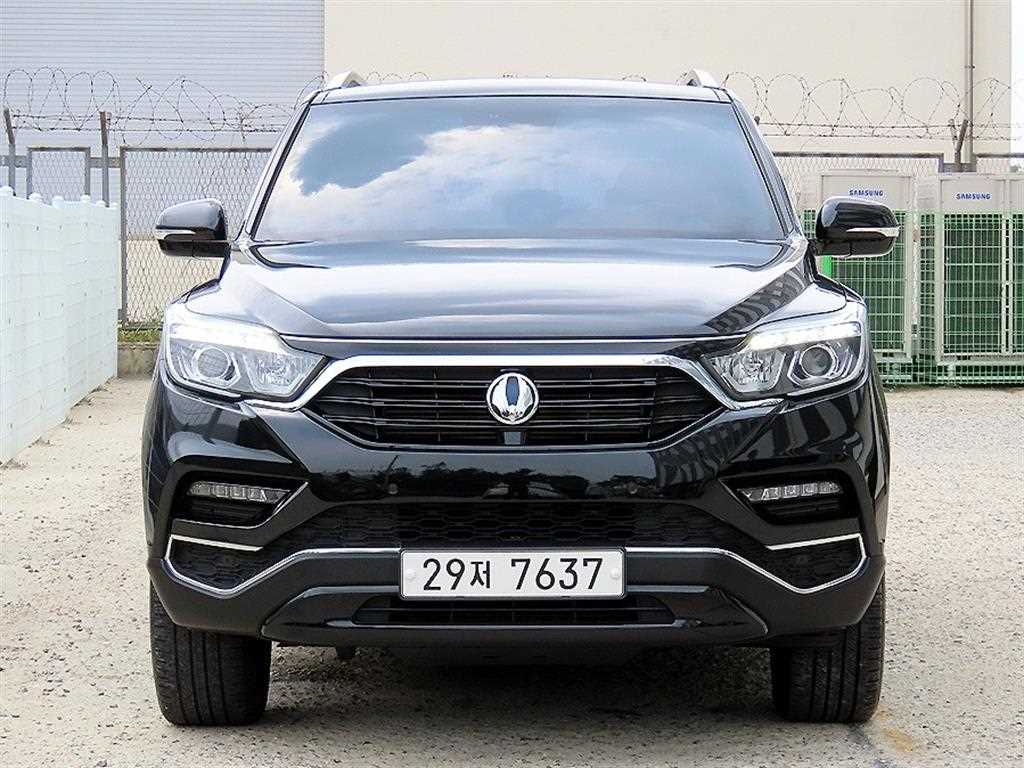 KGM 렉스턴 디젤 2.2 2WD 마제스티 사진 2/20
