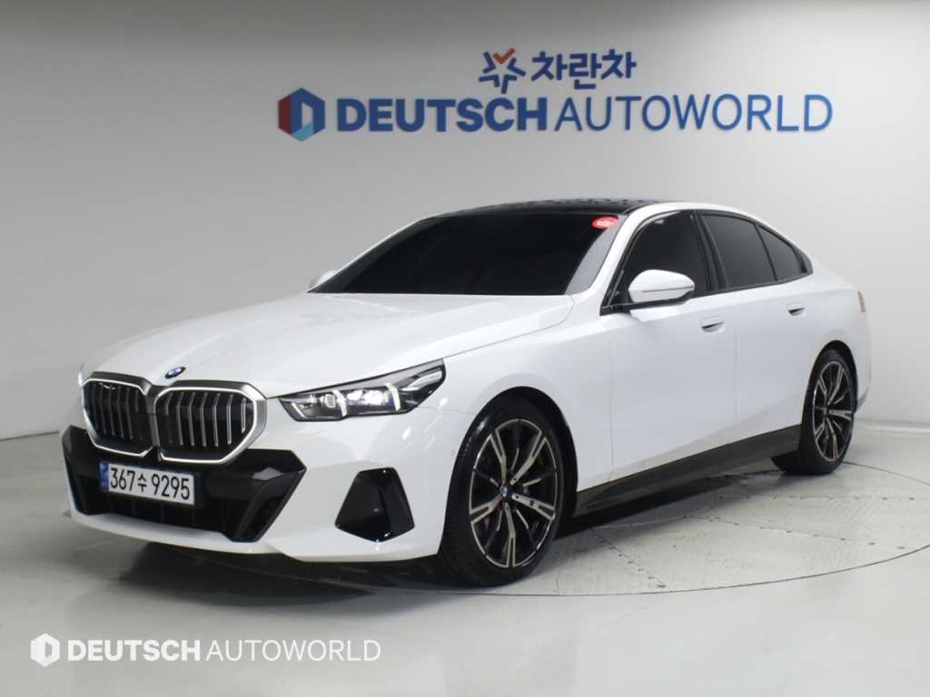 5시리즈 (G60) 530i xDrive M 스포츠 2026년식