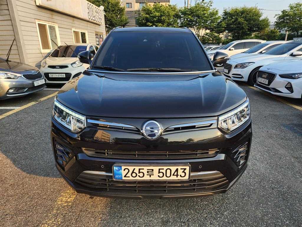 베리 뉴 티볼리 4WD 가솔린 1.5 업비트 2022년식
