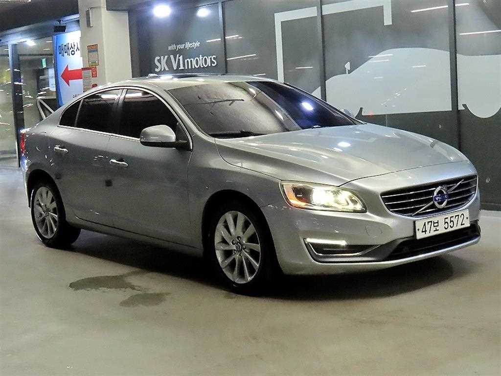 뉴S60 D2 2015년식