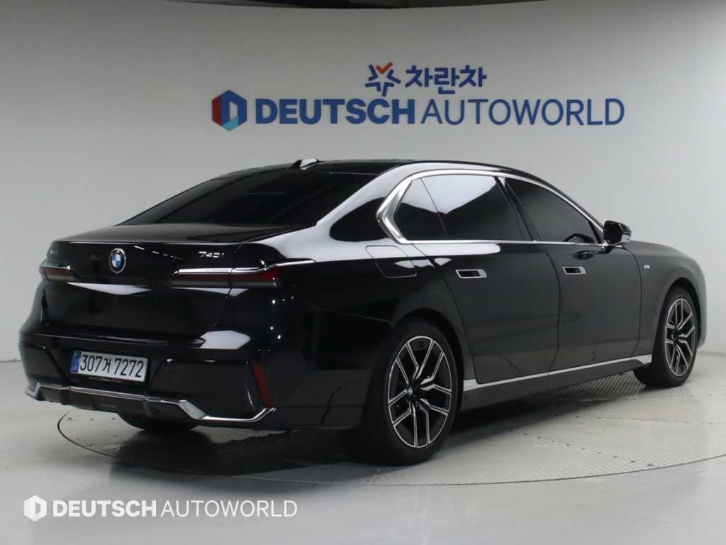 BMW 7시리즈 740i xDrive M 스포츠 사진 2/20
