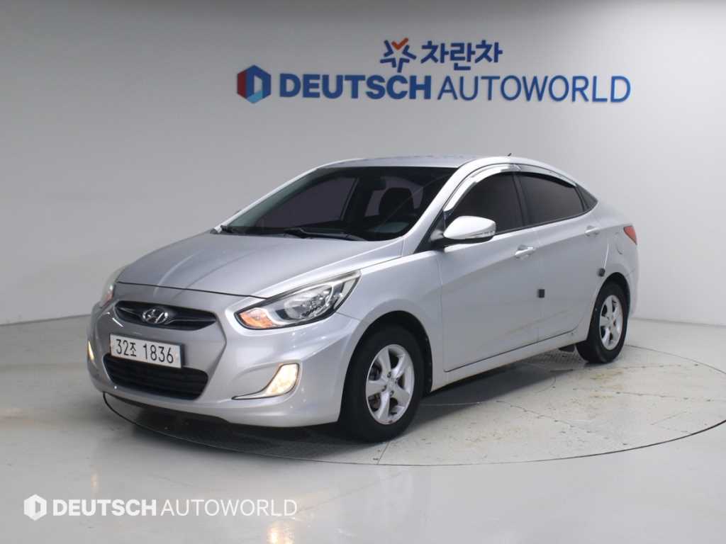 엑센트신형 1.4VVT 모던 2015년식