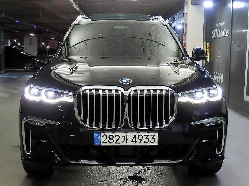 BMW X7 xDrive 40i M 스포츠 사진 2/20
