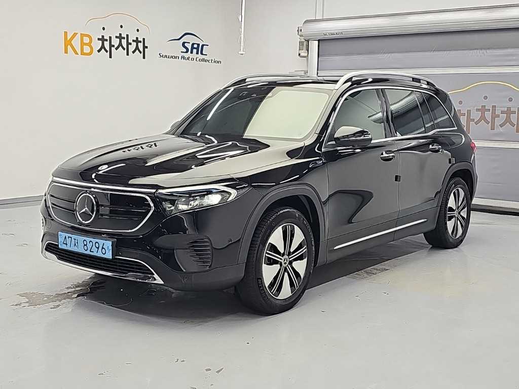 EQB (X243) EQB 300 4MATIC 2023년식