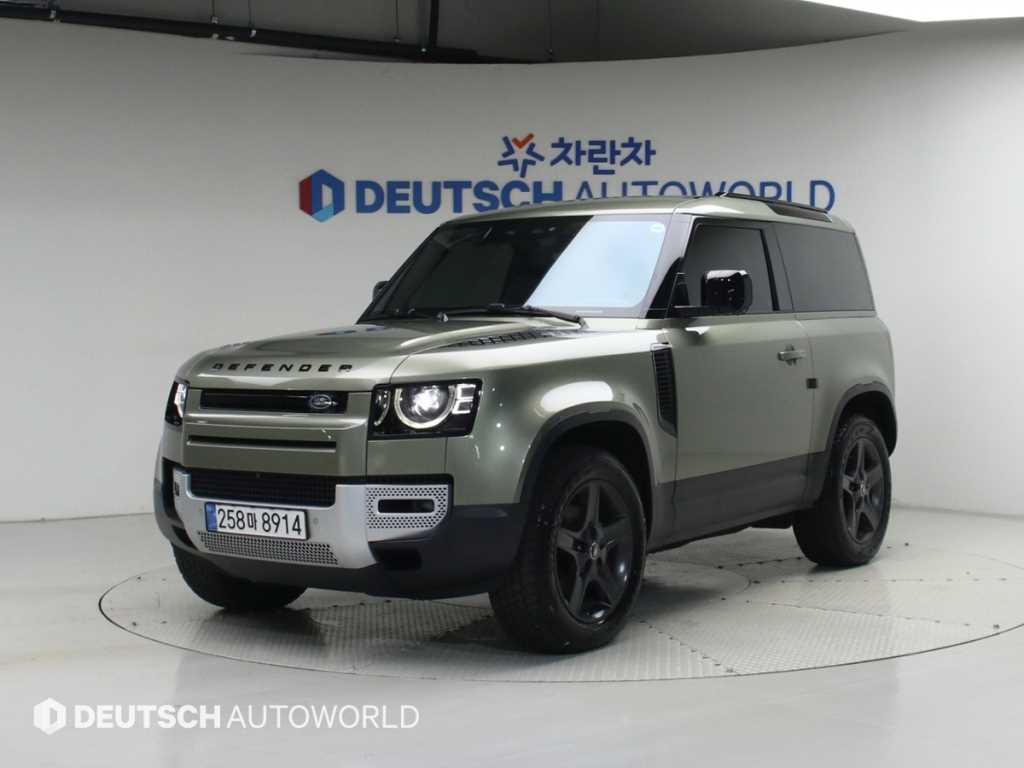 디펜더 (L663) 90 D250 SE 2022년식