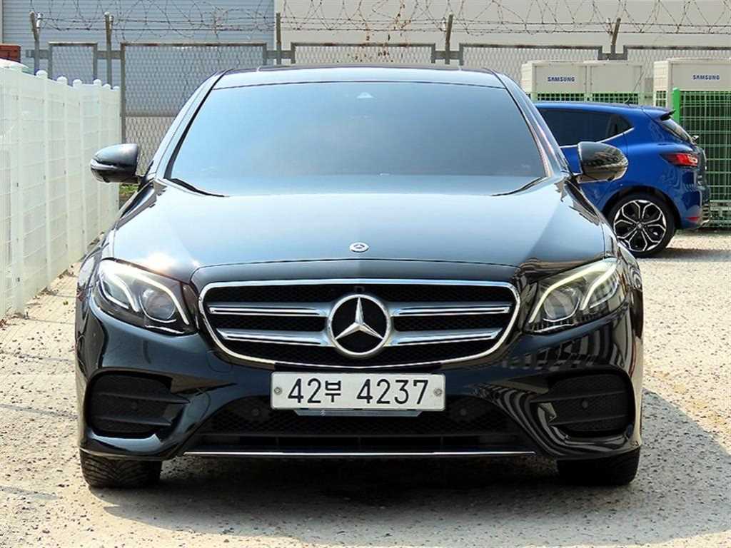 E-클래스 W213 E300 4MATIC 익스클루시브 2018년식