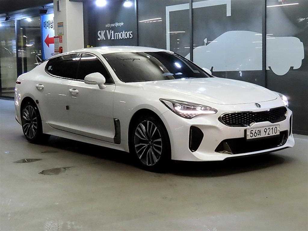 스팅어 가솔린 2.0 터보 AWD 플래티넘 2018년식
