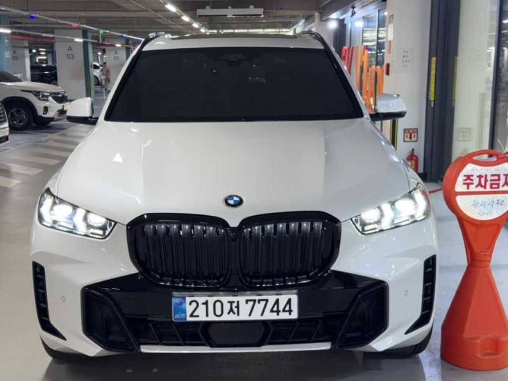 X5 (G05) xDrive 40i M 스포츠 2025년식