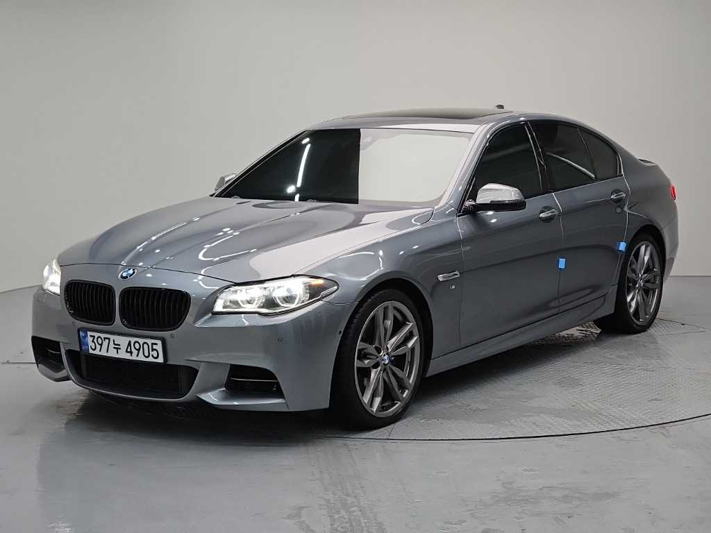 BMW 5시리즈 M550d xDrive 사진