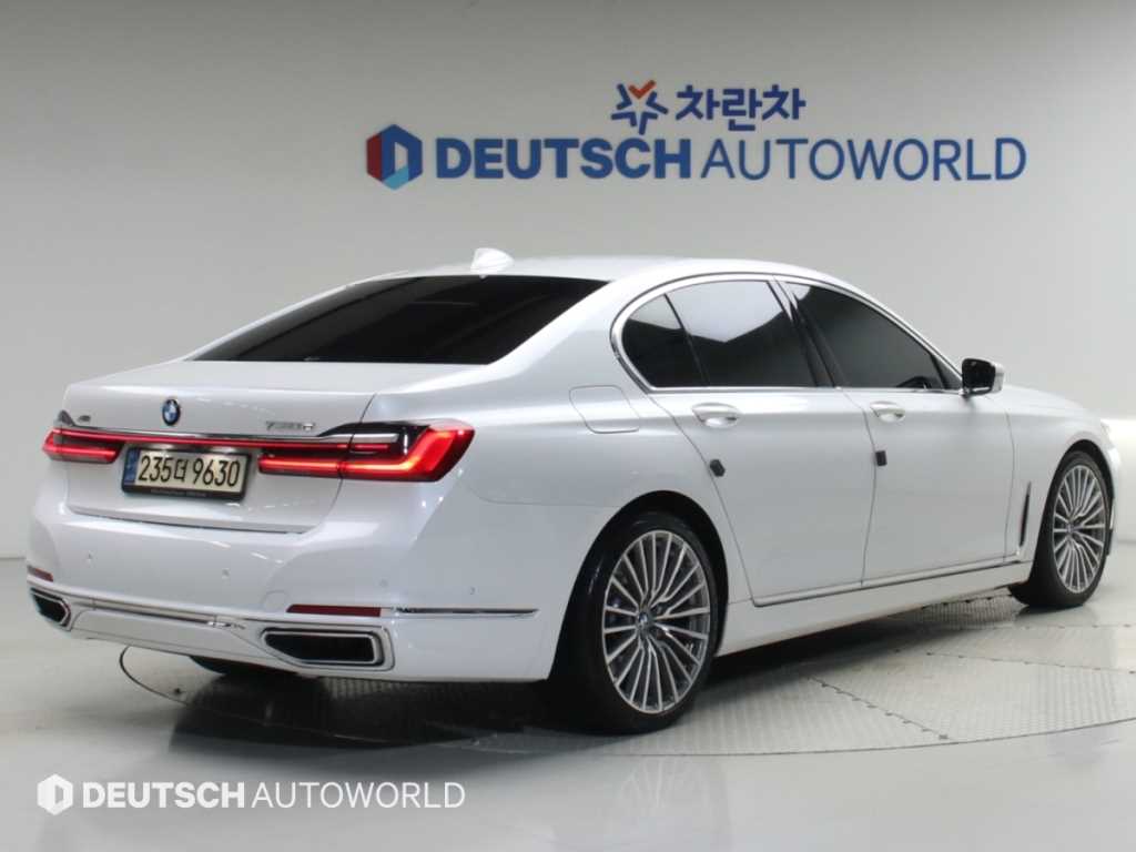 BMW 7시리즈 730d xDrive M 스포츠 사진 2/20