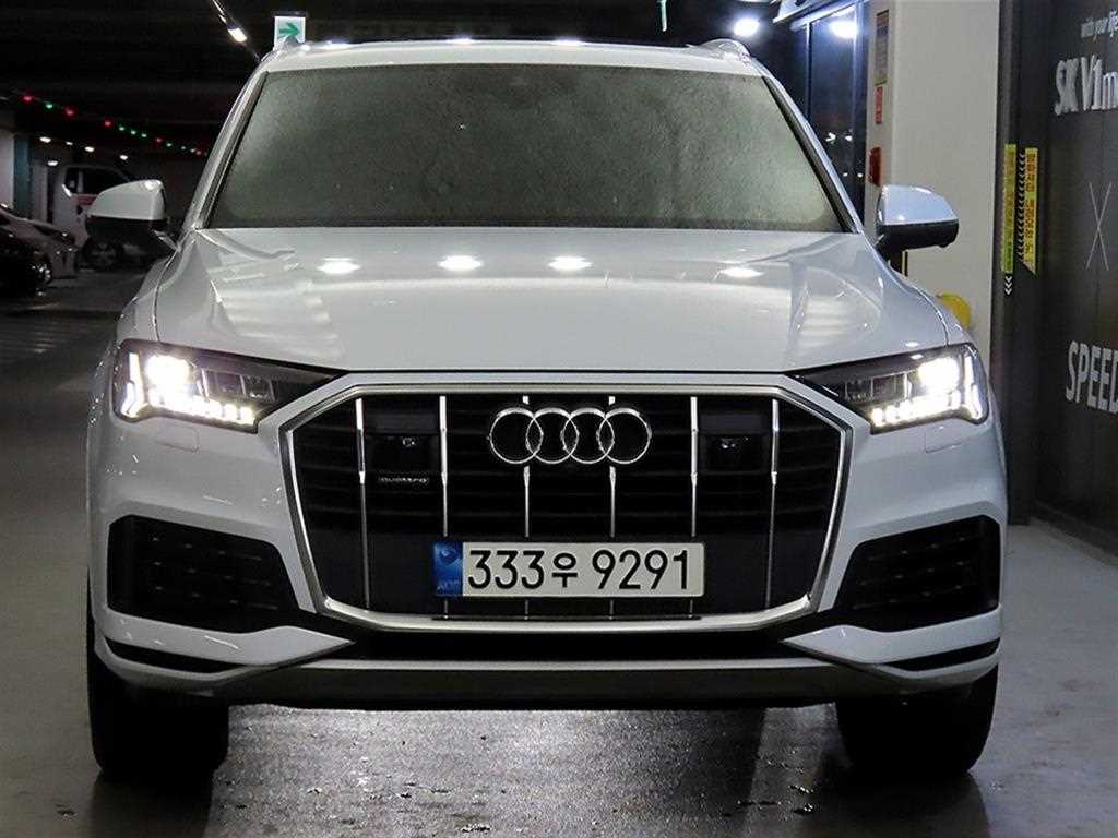 아우디 Q7 45 TDI 콰트로 사진 2/20