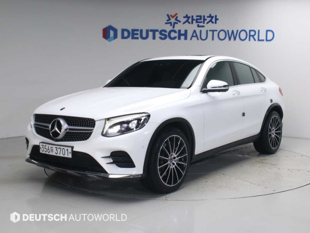 GLC클래스 X253 GLC 300 4MATIC AMG LINE 쿠페 2019년식