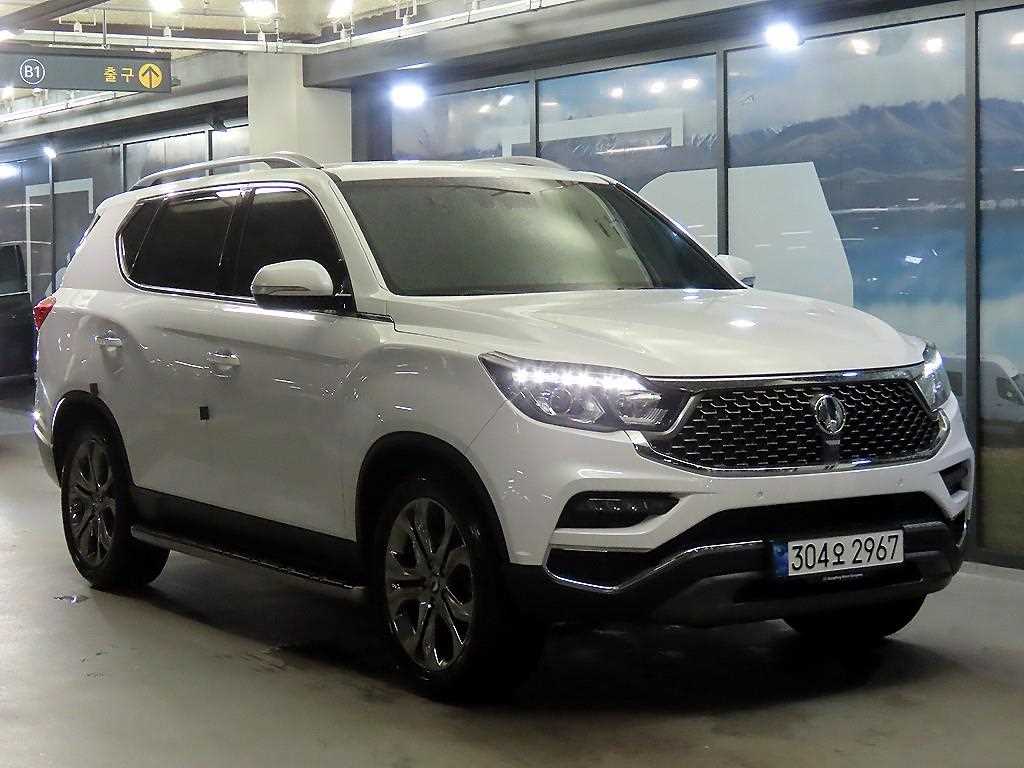 G4렉스턴 디젤 2.2 4WD 화이트 에디션 2020년식