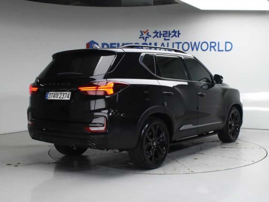 KGM 렉스턴 디젤 2.2 4WD 더 블랙 사진 2/20