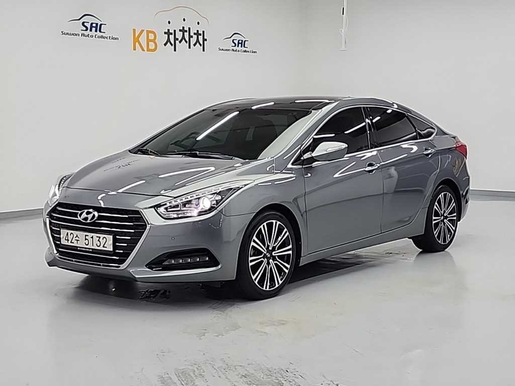 더뉴i40Saloon 1.7 VGT PYL 2016년식
