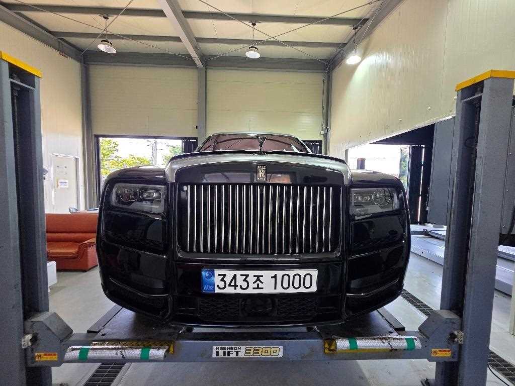컬리넌 6.7 V12 2023년식