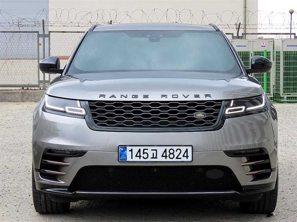 레인지로버 벨라 3.0 D300 R-다이나믹 HSE 2019년식