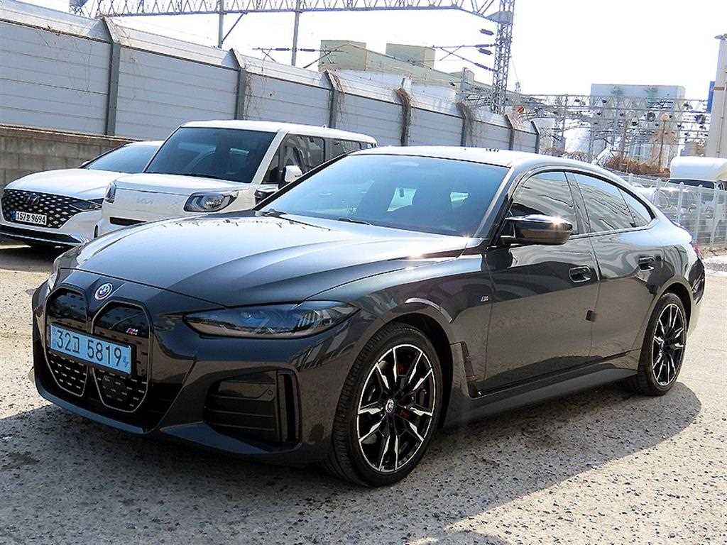 BMW i4 M50 프로 사진 2/20