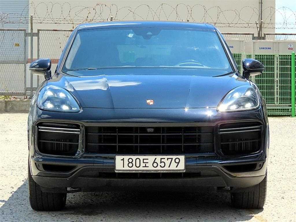 카이엔(PO536) 4.0 터보 2020년식