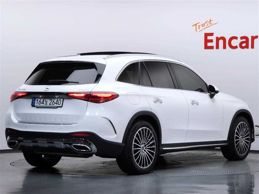 벤츠 GLC 클래스 GLC300 4MATIC 사진 2/20