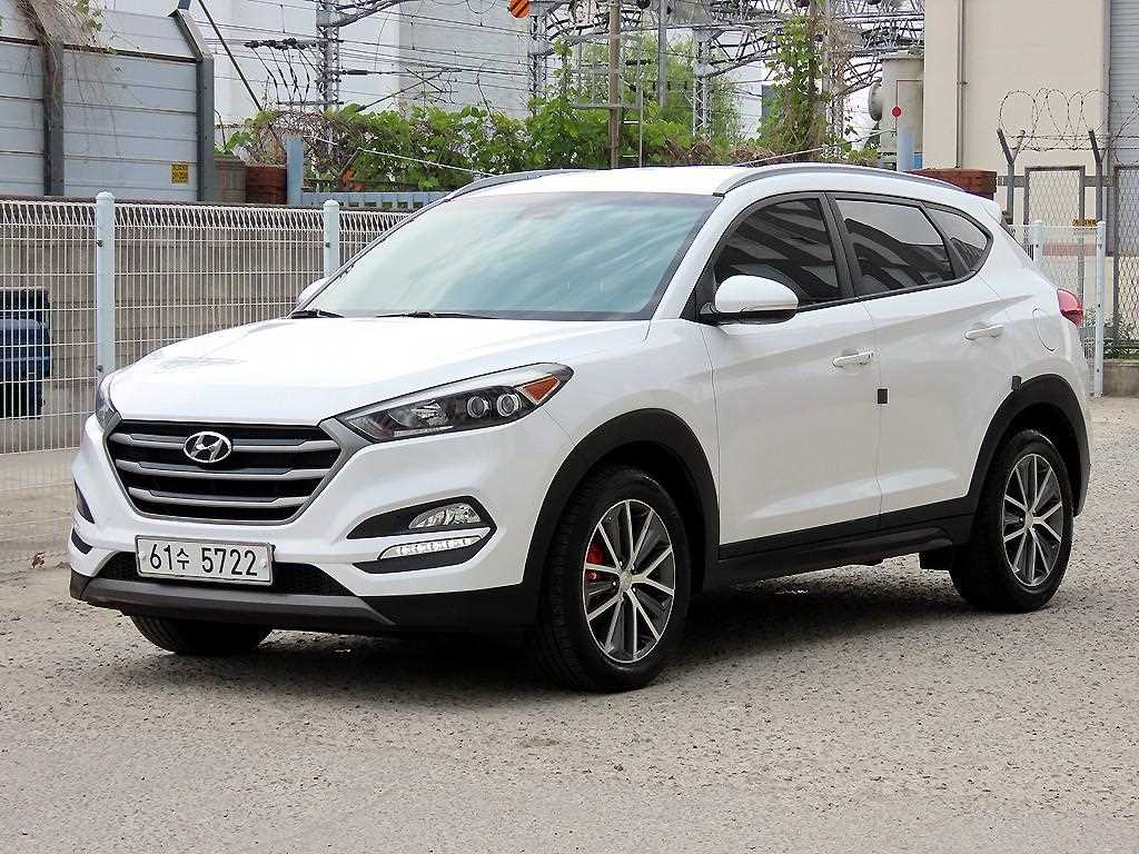 현대 투싼 디젤 1.7 2WD 모던 사진 2/20