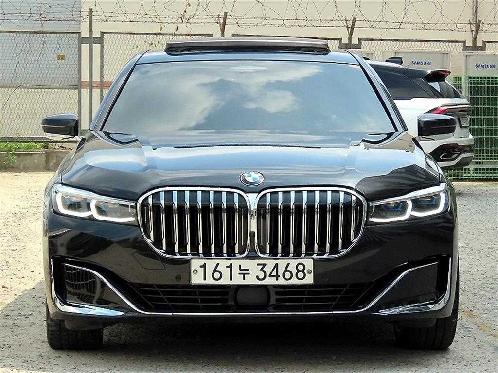 BMW 7시리즈 745Le sDrive 디자인 퓨어 에디션 사진