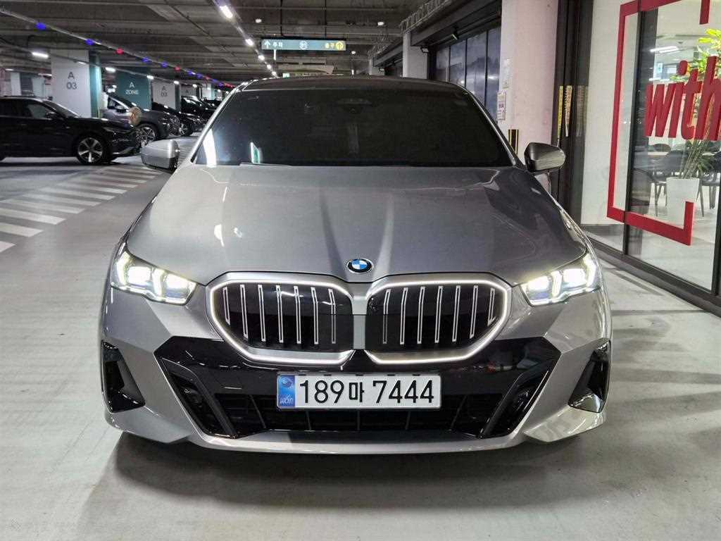 5시리즈 (G60) 530i xDrive M 스포츠 2025년식