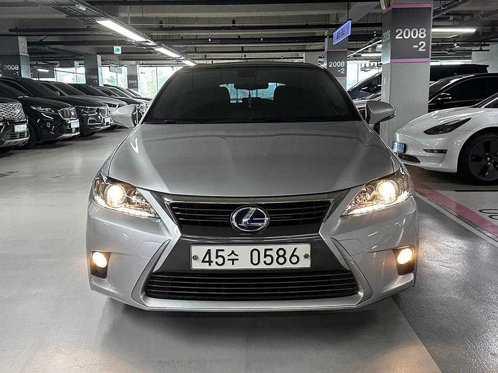 뉴CT CT200H 슈프림 2016년식