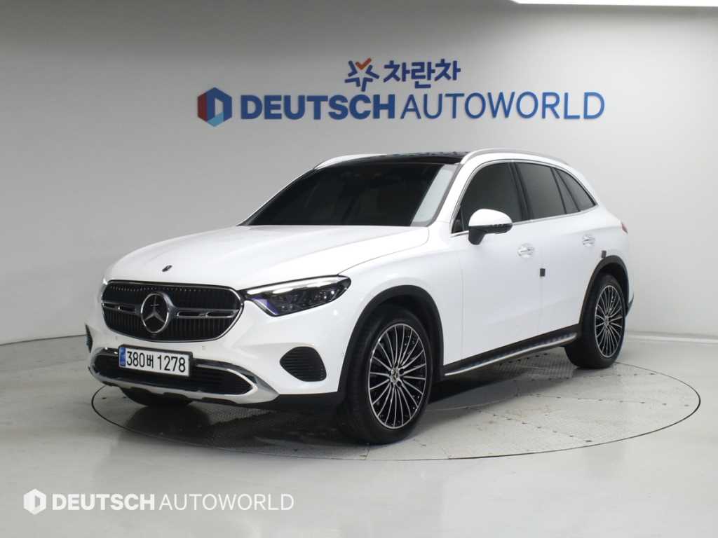 벤츠 GLC 클래스 GLC300 4MATIC 아방가르드 사진