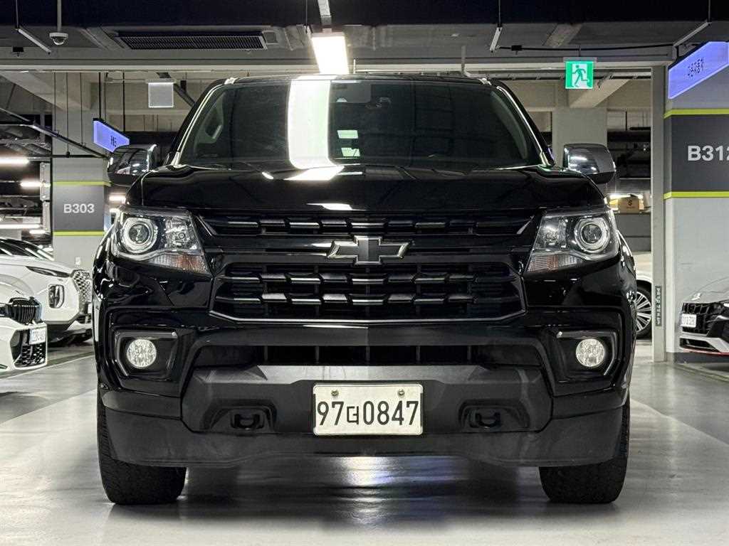 리얼 뉴 콜로라도 3.6 익스트림-X 4WD 2021년식