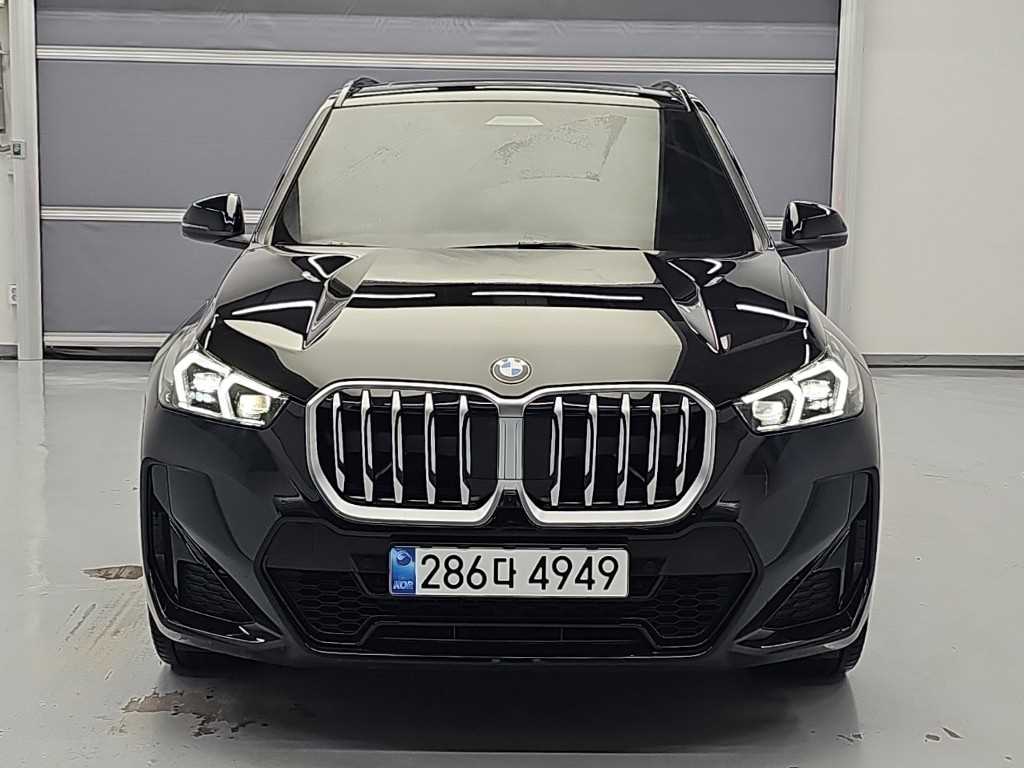 BMW X1 xDrive 20i M 스포츠 사진