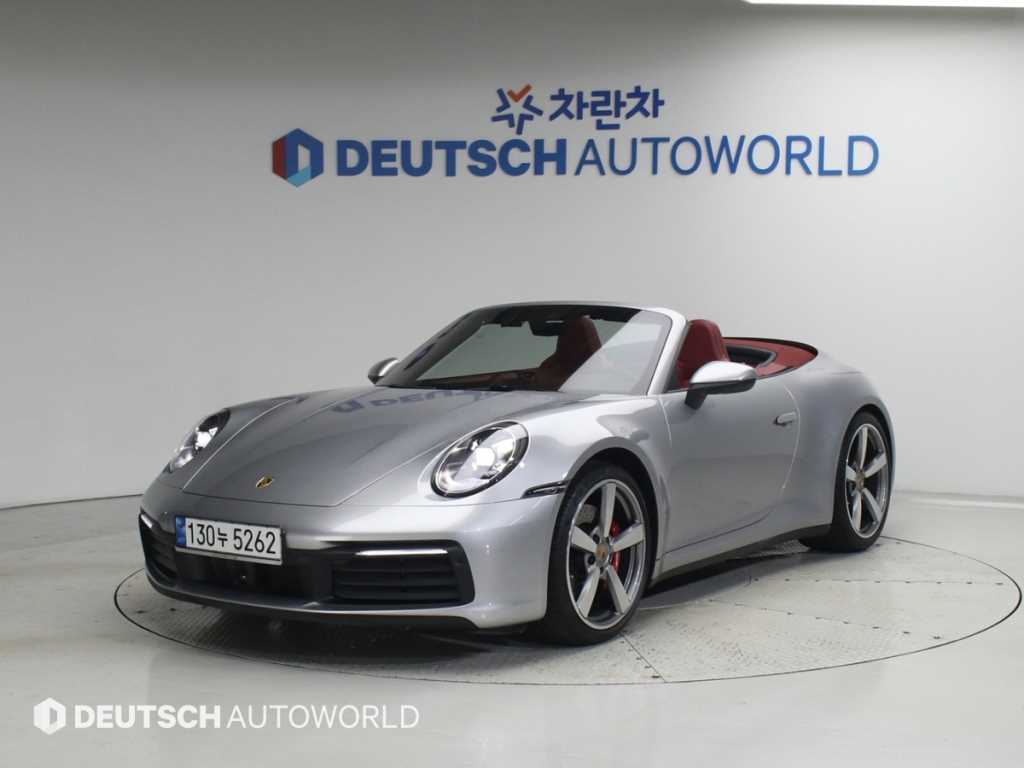 911(992) 카레라 4S 카브리올레 2022년식