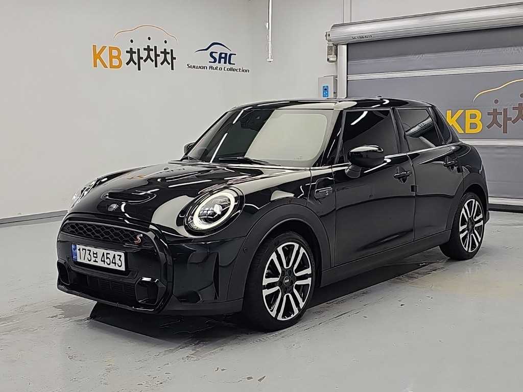 쿠퍼 S 5도어 클래식 3세대 2024년식