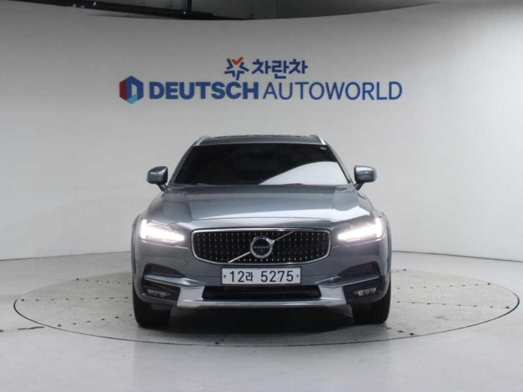 볼보 V90 T5 프로 AWD 사진 2/20