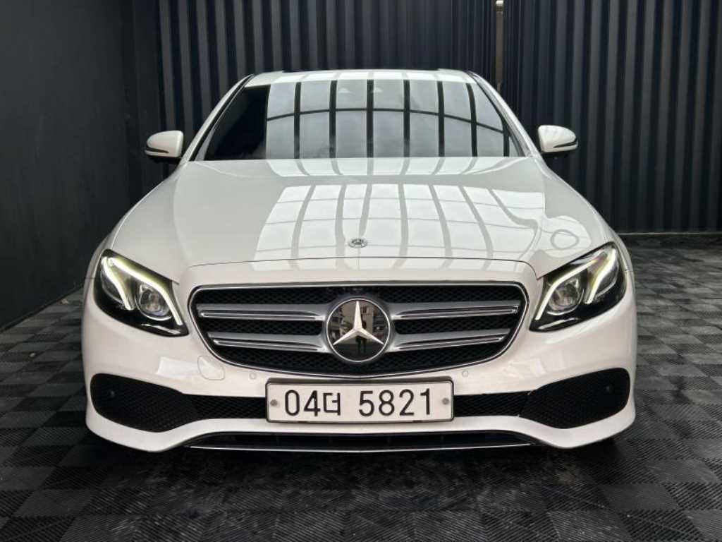 E-클래스 W213 E300 4MATIC 익스클루시브 2019년식