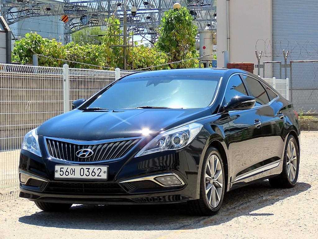현대 그랜저 HG220 PREMIUM 사진 2/20